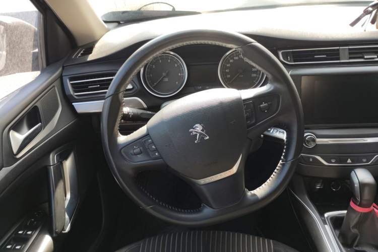 Used Peugeot 408 2018 Revised 350THP Automatic Luxury Edition Steering Wheel