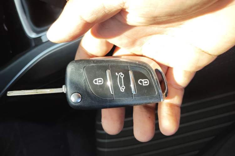 Used Peugeot 408 2018 Revised 350THP Automatic Luxury Edition Vehicle Key