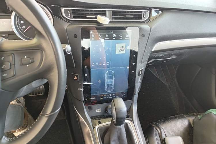Used Peugeot 408 2018 Revised 350THP Automatic Luxury Edition Audio And AC Panel
