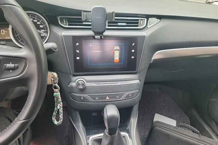 Used Peugeot 408 2018 350THP Automatic Luxury Edition Audio And AC Panel