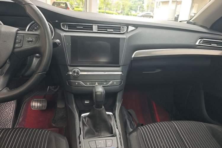 Used Peugeot 408 2018 350THP Automatic Luxury Edition Audio And AC Panel