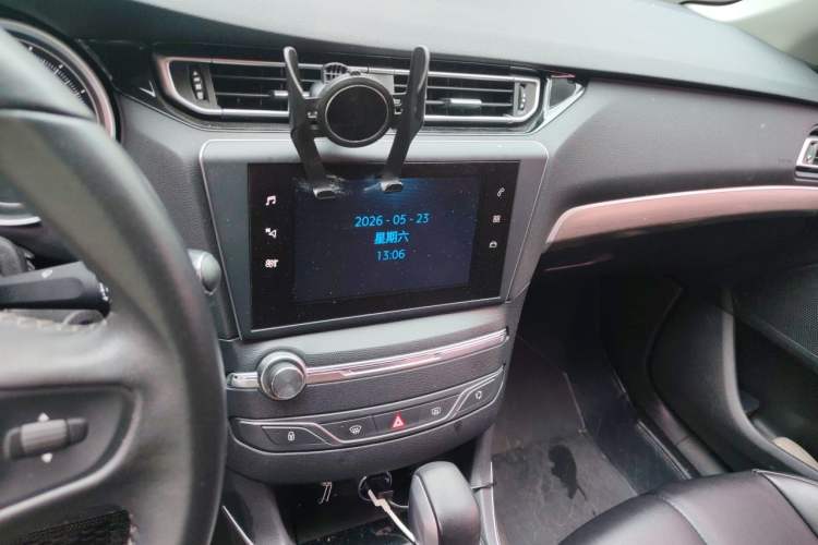 Used Peugeot 408 2018 350THP Automatic Luxury Edition Audio And AC Panel