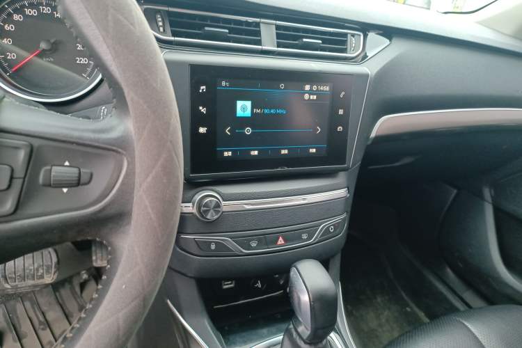 Used Peugeot 408 2018 350THP Automatic Luxury Edition Audio And AC Panel