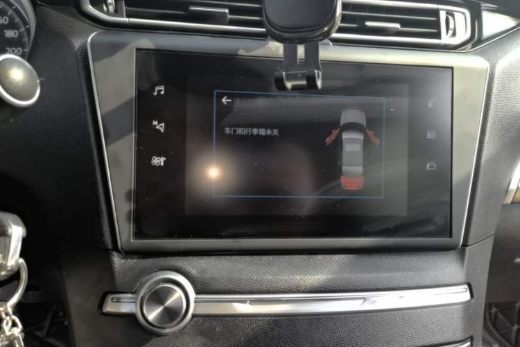 Used Peugeot 408 2018 Revised 350THP Automatic Luxury Edition Audio And AC Panel