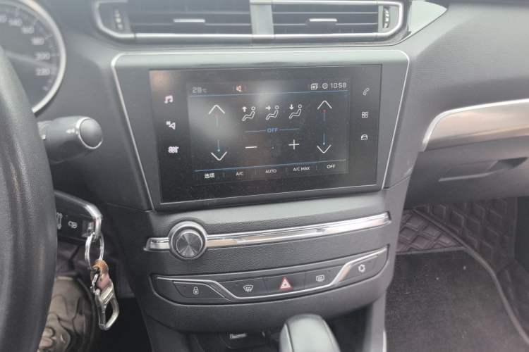 Used Peugeot 408 2018 350THP Automatic Luxury Edition Audio And AC Panel