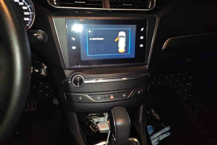 Used Peugeot 408 2018 350THP Automatic Luxury Edition Audio And AC Panel