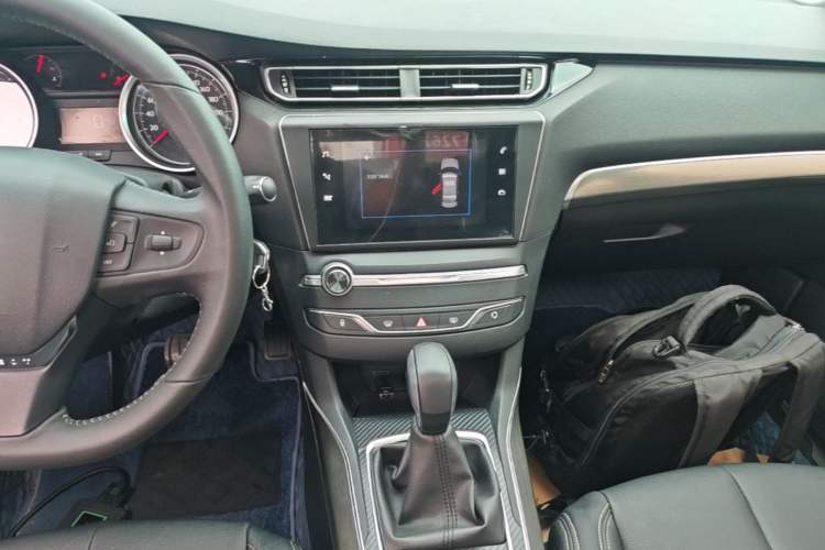 Used Peugeot 408 2018 Revised 350THP Automatic Luxury Edition Audio And AC Panel