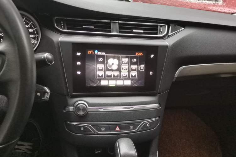 Used Peugeot 408 2018 230THP Automatic Luxury Edition Audio And AC Panel