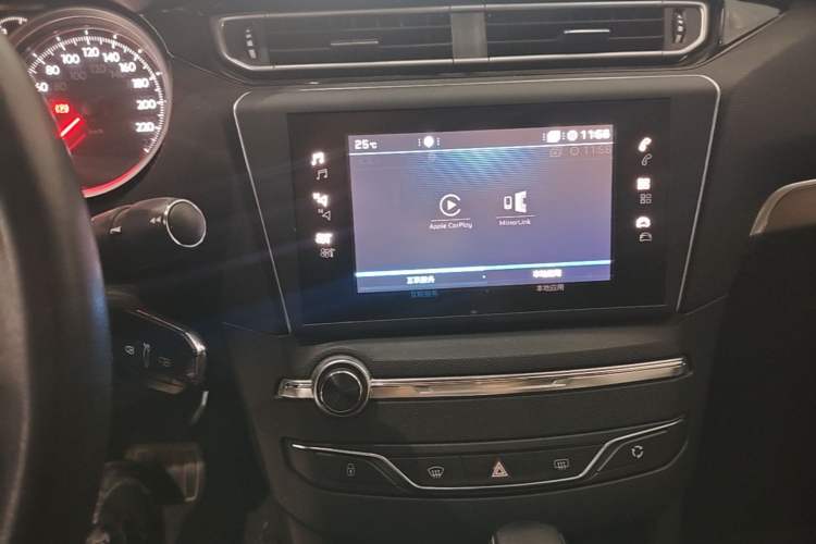 Used Peugeot 408 2018 350THP Automatic Luxury Edition Audio And AC Panel