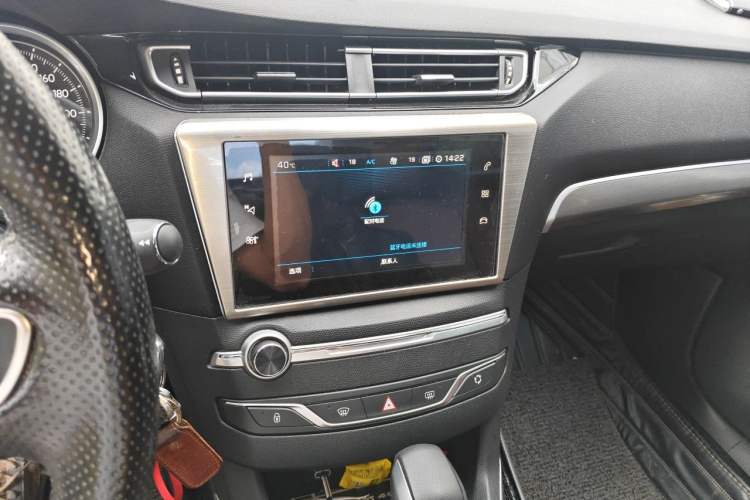 Used Peugeot 408 2018 350THP Automatic Luxury Edition Audio And AC Panel