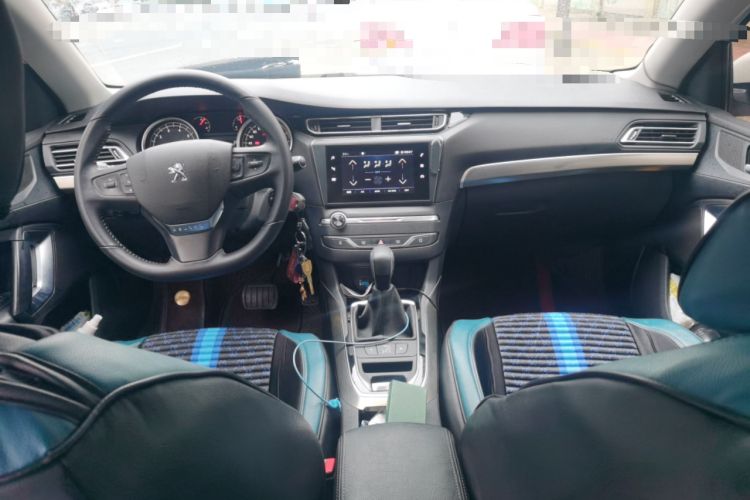 Used Peugeot 408 2018 Revised 350THP Automatic Luxury Edition Center Console