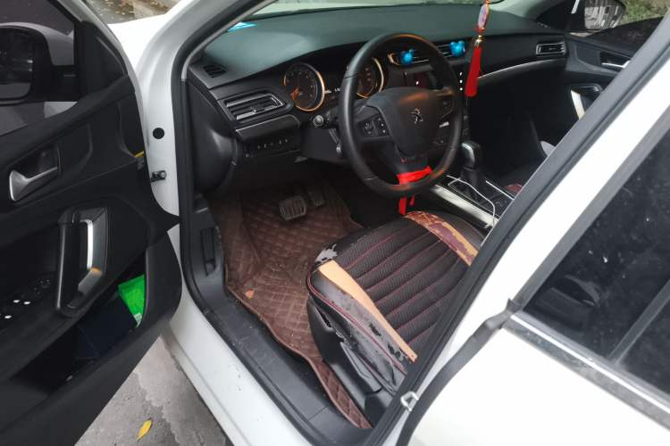 Used Peugeot 408 2018 1.8L Automatic Luxury Edition Driver Seat