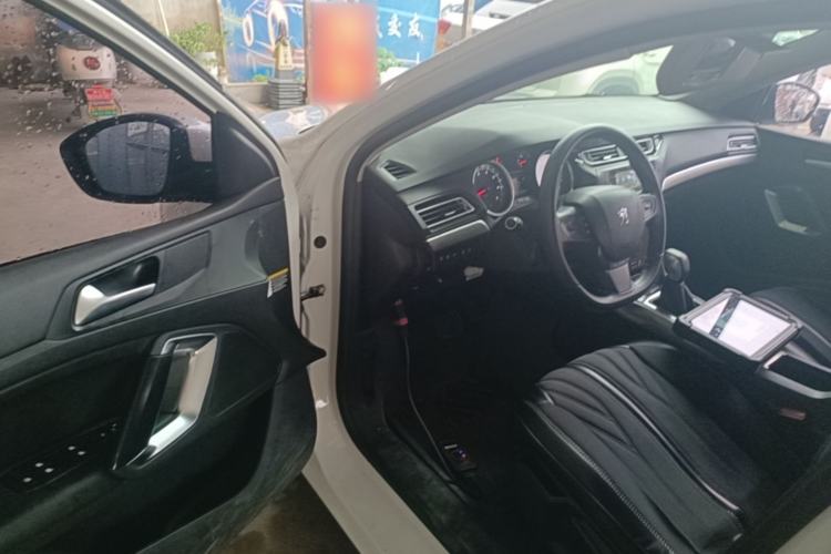 Used Peugeot 408 2018 350THP Automatic Luxury Edition Driver Seat