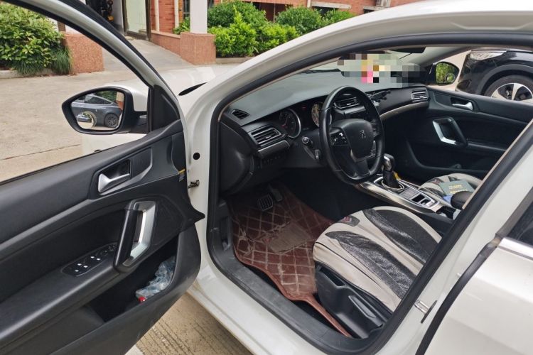 Used Peugeot 408 2018 350THP Automatic Luxury Edition Driver Seat
