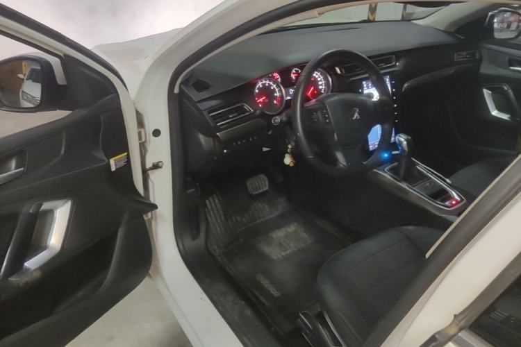 Used Peugeot 408 2018 350THP Automatic Luxury Edition Driver Seat