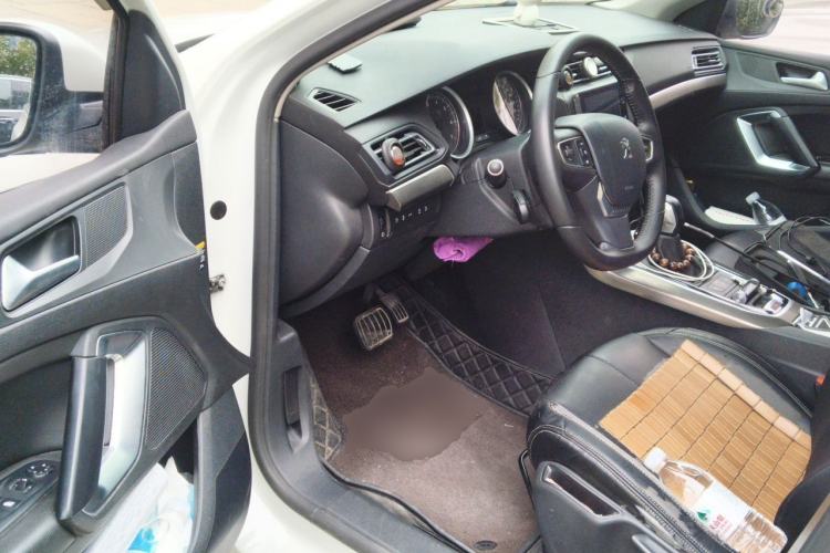 Used Peugeot 408 2018 Revised 350THP Automatic Luxury Edition Driver Seat