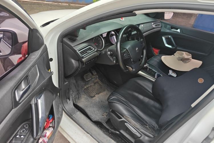 Used Peugeot 408 2018 350THP Automatic Luxury Edition Driver Seat