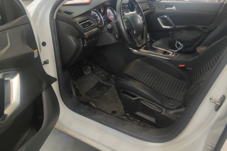 Used Peugeot 408 2018 350THP Automatic Luxury Edition Driver Seat