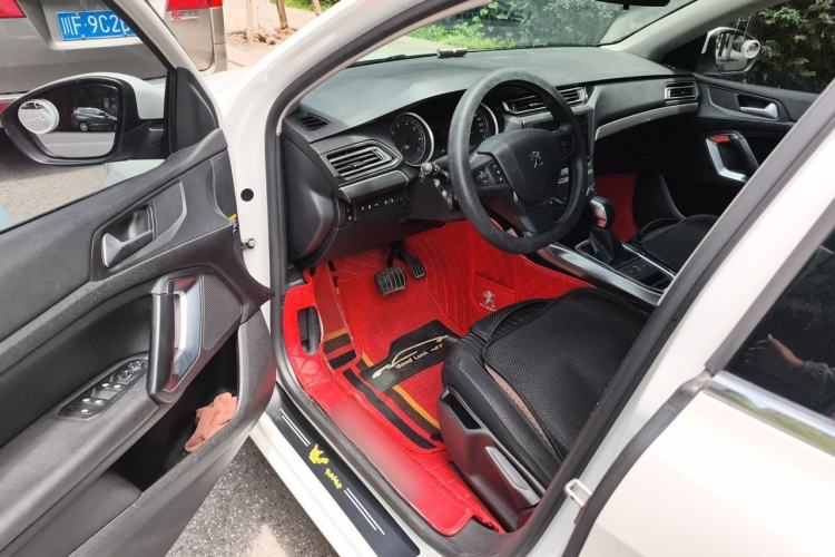 Used Peugeot 408 2018 Revised 350THP Automatic Luxury Edition Driver Seat