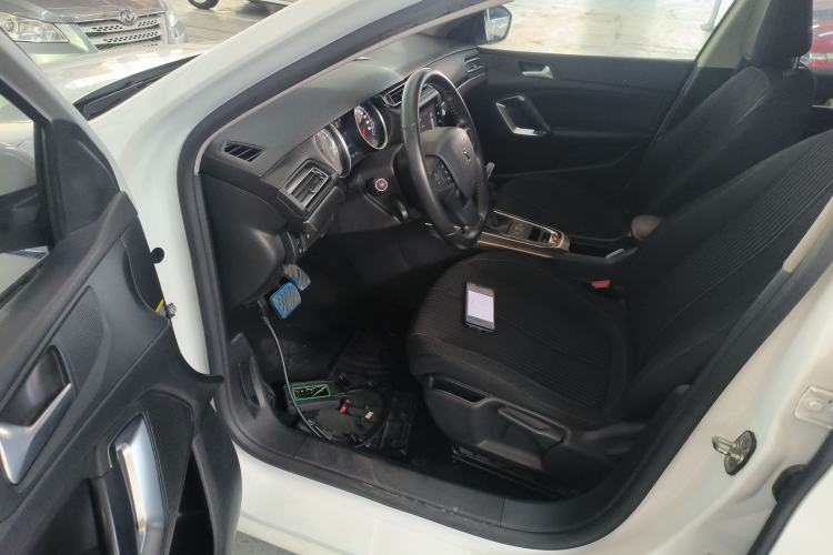 Used Peugeot 408 2018 Revised 350THP Automatic Luxury Edition Driver Seat