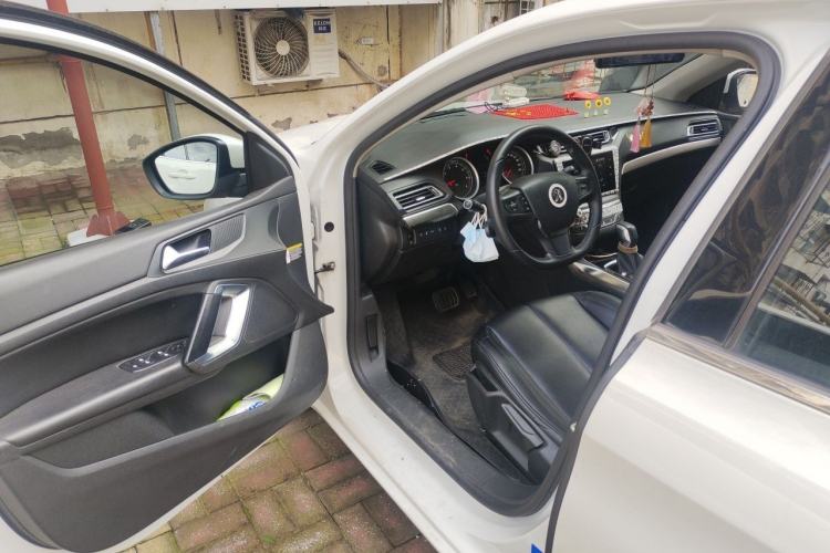 Used Peugeot 408 2018 Revised 350THP Automatic Luxury Edition Driver Seat