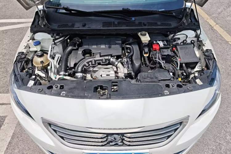 Used Peugeot 408 2018 Revised 350THP Automatic Luxury Edition Engine Bay