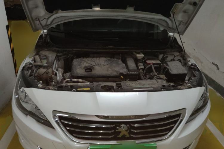Used Peugeot 408 2018 Revised Version 1.8L Automatic Luxury Edition Engine Bay