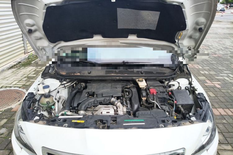 Used Peugeot 408 2018 350THP Automatic Luxury Edition Engine Bay
