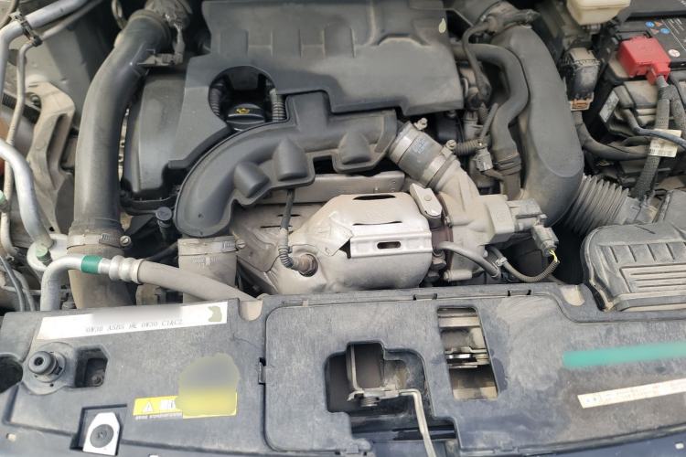 Used Peugeot 408 2018 350THP Automatic Luxury Edition Engine Bay