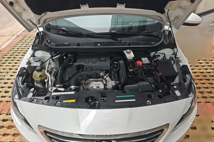 Used Peugeot 408 2018 350THP Automatic Luxury Edition Engine Bay