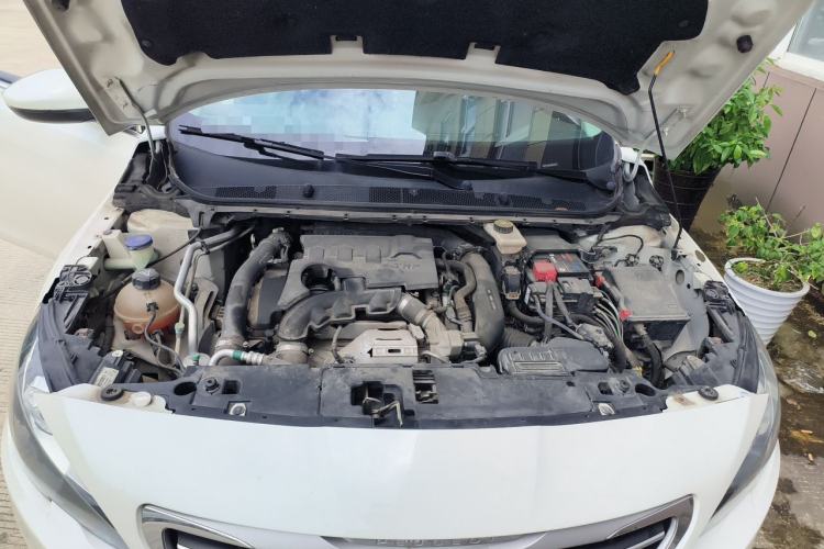 Used Peugeot 408 2018 Revised 350THP Automatic Luxury Edition Engine Bay