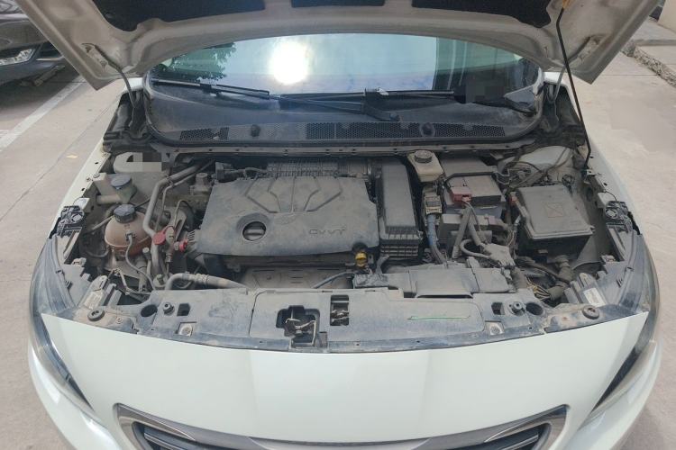 Used Peugeot 408 2018 Revised Version 1.8L Manual Leading Edition Engine Bay