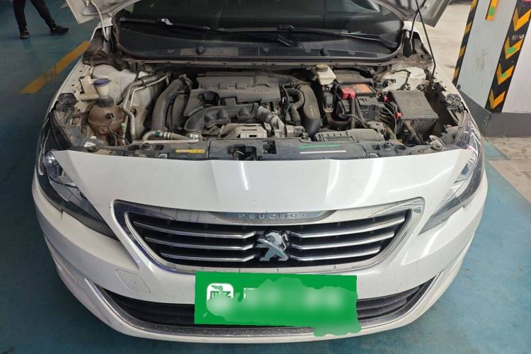 Used Peugeot 408 2018 350THP Automatic Luxury Edition Engine Bay