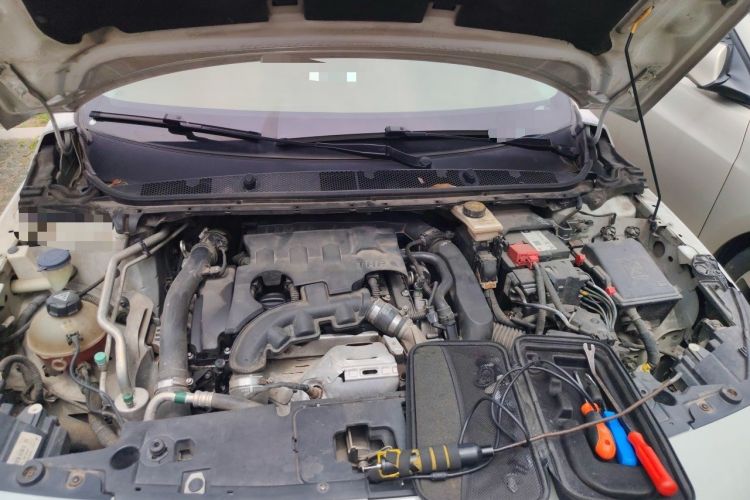 Used Peugeot 408 2018 350THP Automatic Luxury Edition Engine Bay