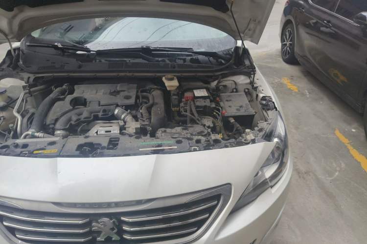 Used Peugeot 408 2018 Revised 350THP Automatic Luxury Edition Engine Bay Left