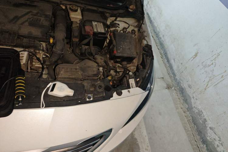 Used Peugeot 408 2018 230THP Automatic Luxury Edition Engine Bay Left