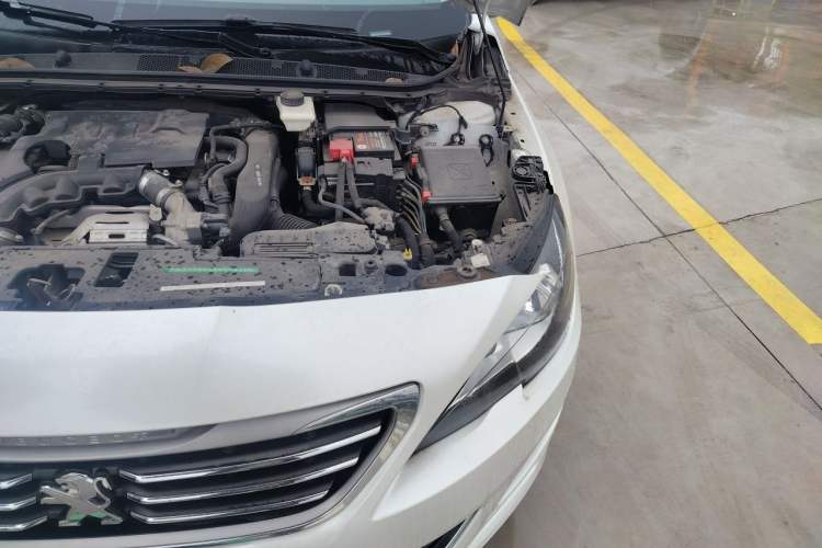 Used Peugeot 408 2018 Revised 350THP Automatic Luxury Edition Engine Bay Left