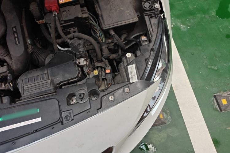 Used Peugeot 408 2018 350THP Automatic Luxury Edition Engine Bay Left