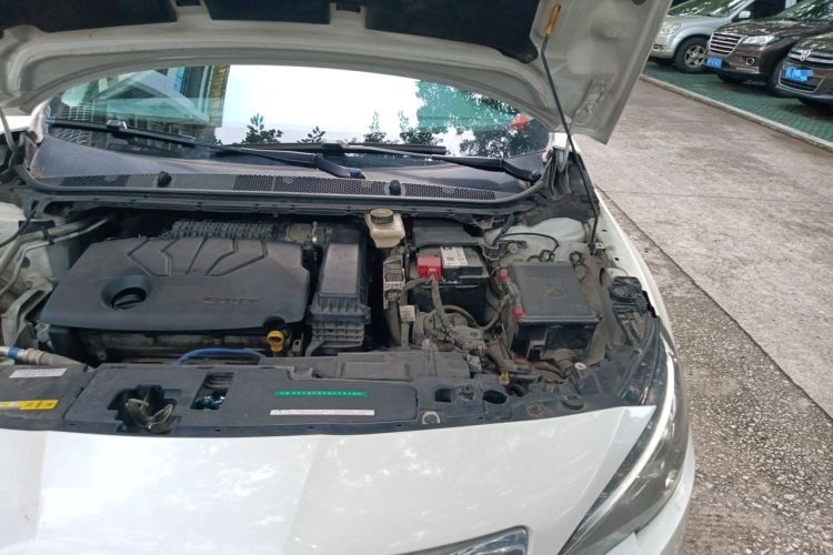 Used Peugeot 408 2018 Revised Version 1.8L Automatic Luxury Edition Engine Bay Left