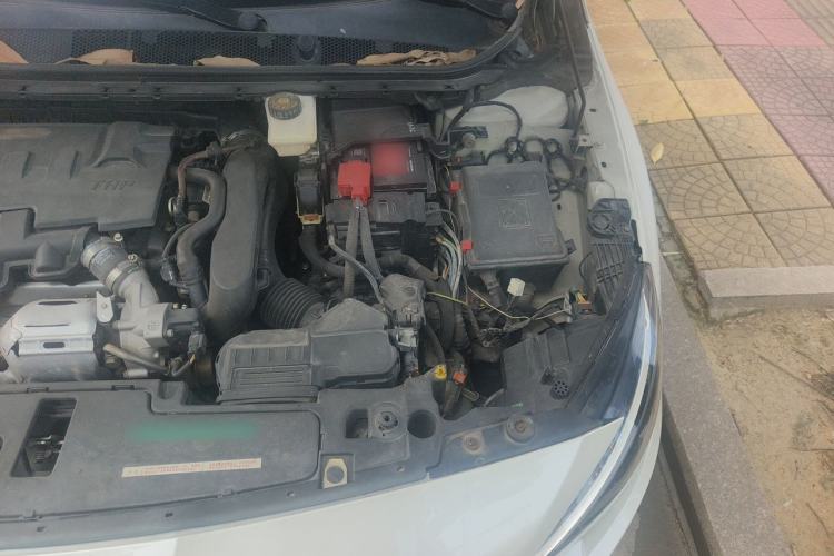 Used Peugeot 408 2018 350THP Automatic Luxury Edition Engine Bay Left