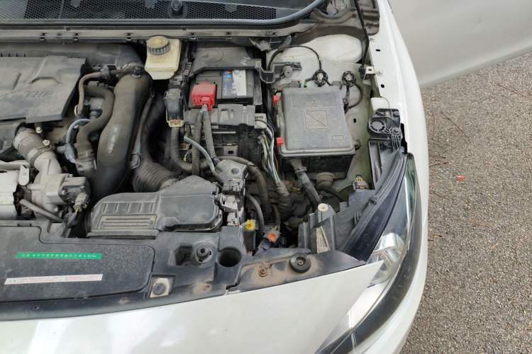 Used Peugeot 408 2018 350THP Automatic Luxury Edition Engine Bay Left
