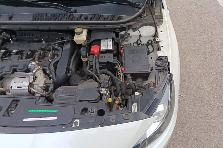Used Peugeot 408 2018 Revised 350THP Automatic Luxury Edition Engine Bay Left
