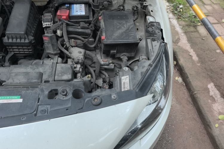 Used Peugeot 408 2018 Revised Version 1.8L Automatic Luxury Edition Engine Bay Left