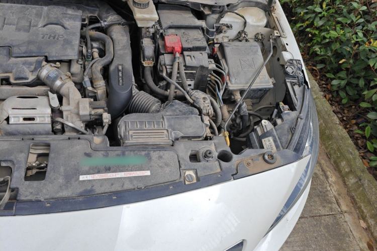 Used Peugeot 408 2018 350THP Automatic Luxury Edition Engine Bay Left