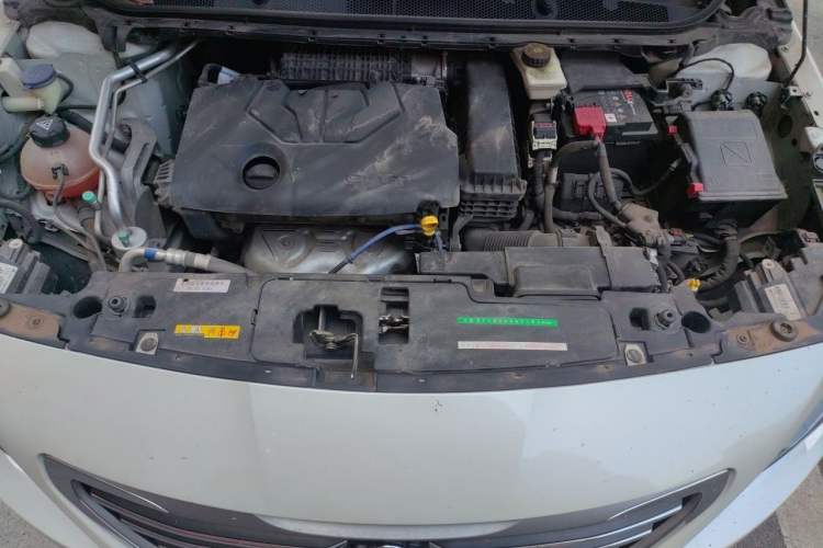 Used Peugeot 408 2018 Revised Version 1.8L Automatic Luxury Edition Engine Bay