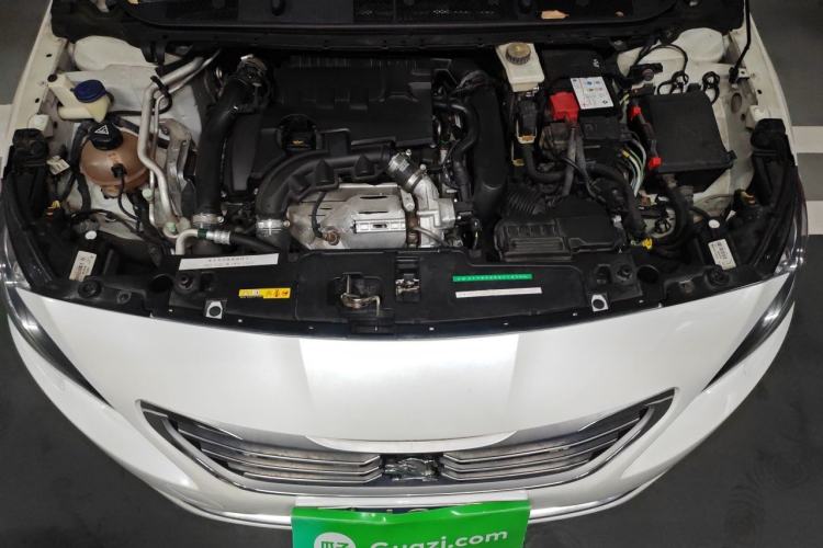 Used Peugeot 408 2018 350THP Automatic Luxury Edition Engine Bay
