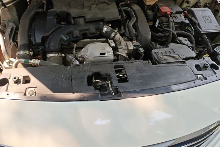 Used Peugeot 408 2018 350THP Automatic Luxury Edition Engine Bay