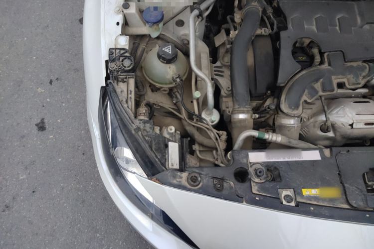 Used Peugeot 408 2018 Revised 350THP Automatic Luxury Edition Engine Bay Right