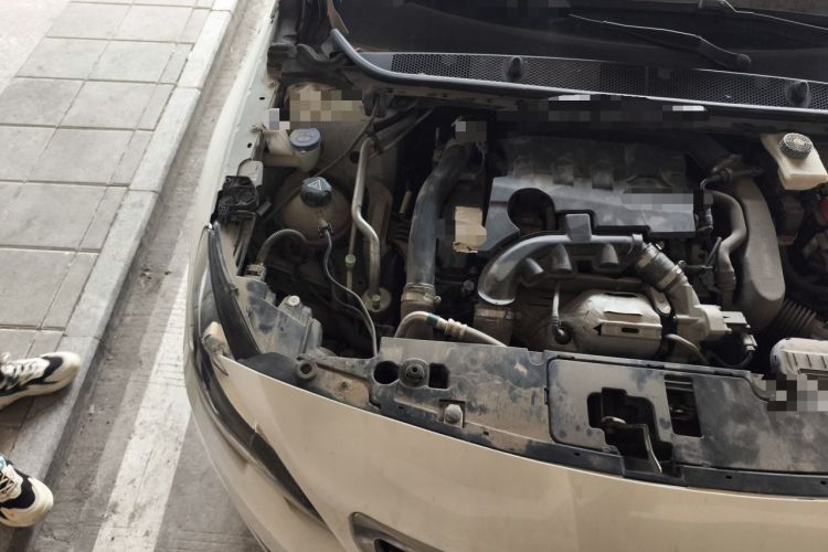 Used Peugeot 408 2018 350THP Automatic Luxury Edition Engine Bay Right