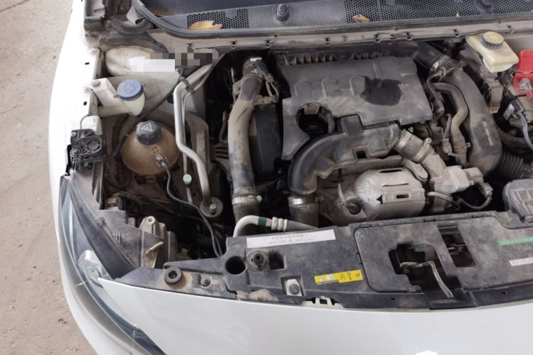 Used Peugeot 408 2018 Revised 350THP Automatic Luxury Edition Engine Bay Right